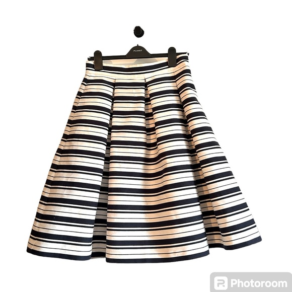 Eliza J Women's Stripe Black and White Jacquard Midi Skirt Size 8 - Picture 7 of 14